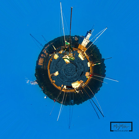 Milwaukee_Lighthouse_Spherical